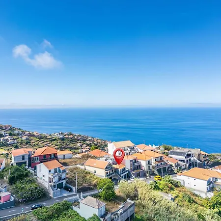 Sunset House בית נופש *