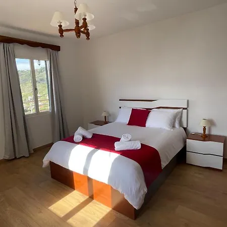 Sunset House Holiday home *